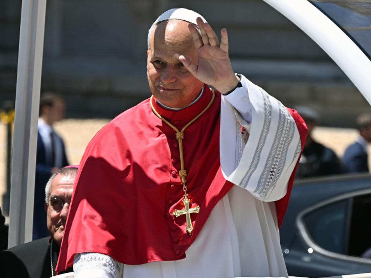 El papa León XIV evoluciona favorablemente tras ser operado con éxito de un cáncer de pulmón