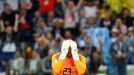 Juego de pie, juego de villano - Por Hugo Fuentes