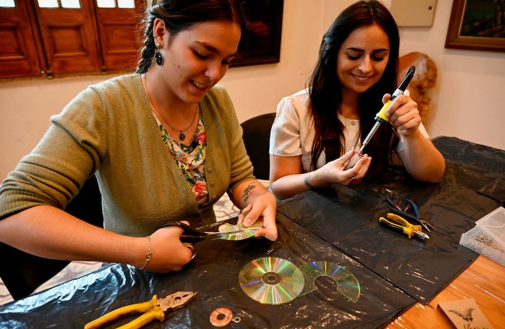 Talleres gratuitos para jóvenes en el Cristoforo Colombo