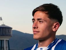 La nueva camiseta titular de Godoy Cruz 2025. / Gentileza.