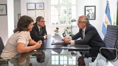 Los Andes | El presidente Alberto Fernández se reunió con los diputados Germán Martínez y Carolina Gaillard (Foto: Presidencia de la Nación)