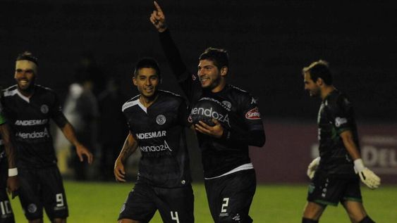 La Lepra venció a Estudiantes (SL) en un partidazo