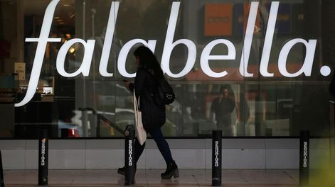 Falabella Chile reporta ganancias y las atribuye al boom argentino en el verano de 2025