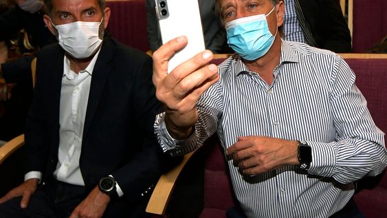 El gobernador Rodolfo Suárez y el intendente de la Ciudad, su sobrino Ulpiano Suárez son medidos mensualmente por CB Consultores. Foto: Orlando Pelichotti