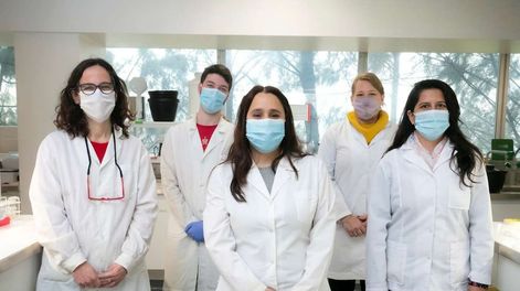 El grupo de investigadoras que llevan adelante la vacuna argentina ARVAC Cecilia Grierson.