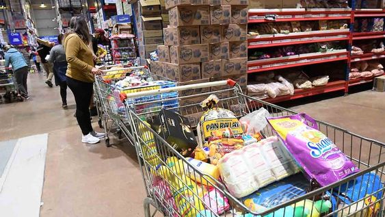 Los precios de la canasta básica aumentan mas que la inflación.