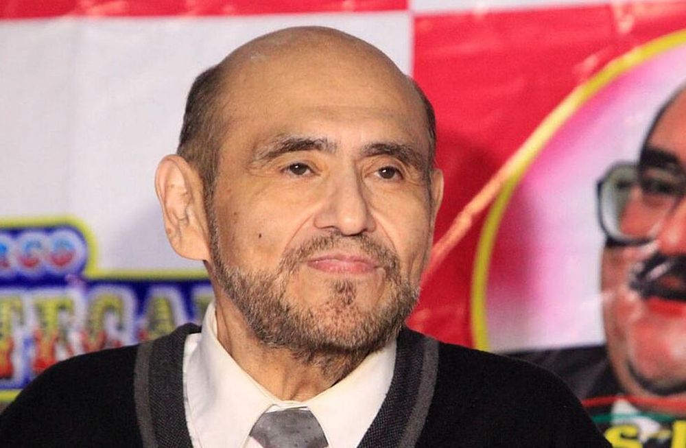 Usuarios de las redes criticaron al actor que interpretó al Señor Barriga por continuar con la caracterización del personaje.