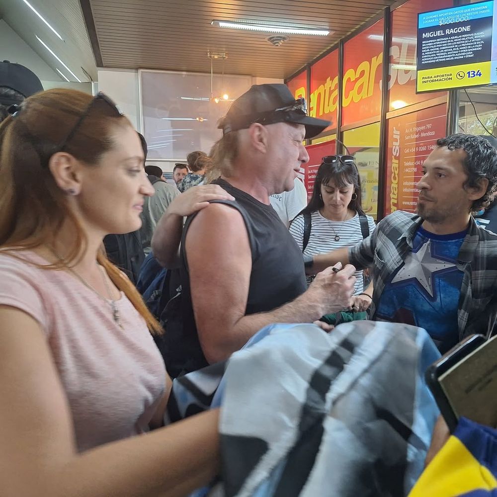 La Renga ya aterrizó en San Rafael para dar el show el sábado. - Instagram 