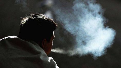 El Departamento de Asistencia Médico Universitario (DAMSU), de la Universidad Nacional de Cuyo (UNCuyo), ha organizado una capacitación en Mendoza que busca dar herramientas para dejar el consumo y que lleva el nombre “Acompañando a dejar de fumar”.