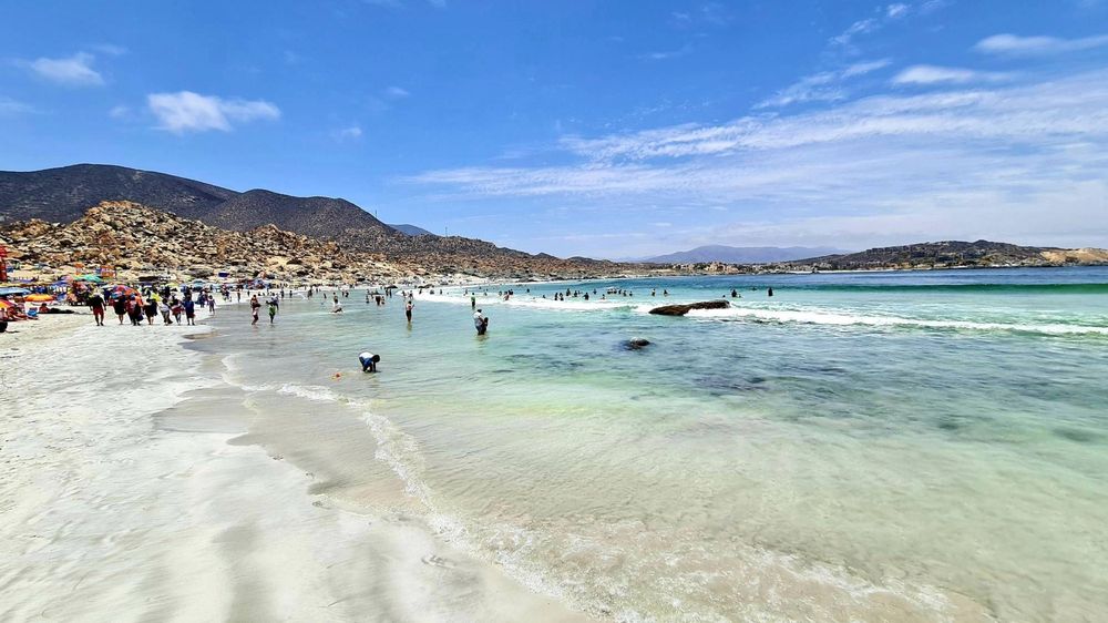 La playa chilena que te hará sentir como en el Caribe, lejos del ruido de la ciudad dónde queda y cómo llegar (4)