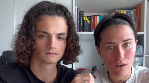 una pareja conto que sus hijos no iran a la escuela y genero polemica: no es normal que esten rodeados de ninos