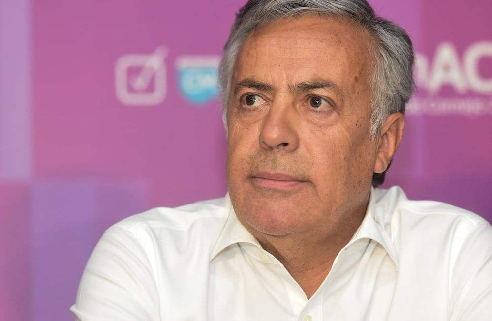 El senador nacional Alfredo Cornejo dió una conferencia de prensa, acompañado por el gobernador Rodolfo Suarez y referentes de Cambia Mendoza.foto: Mariana Villa / Los Andes