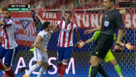 Tras el derbi madrileño entre Atlético y Real, dos jugadores desmintieron que hubiera un mordisco