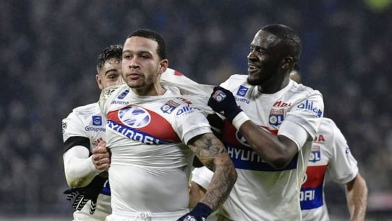 Lyon superó al  líder PSG y se trepó al segundo escalón
