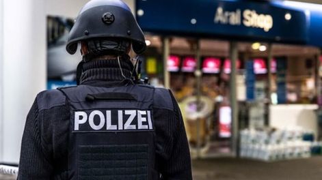 Los Andes | Un joven fue asesinado en Alemania por un hombre al que le pidió ponerse tapabocas para atenderlo.