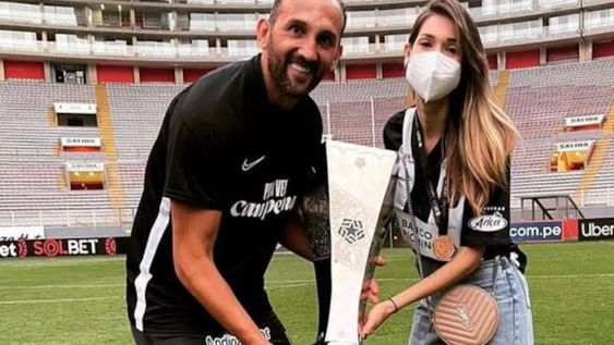 La trayectoria de Hernán Barcos es enorme, pero más lo fue su último gesto con la niñera de sus hijos.