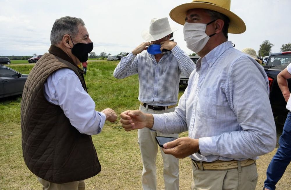 Familia tradicional. El campo Casa Nueva está en Santa Elena, Entre Ríos. Es propiedad hace décadas de los Etchevere.