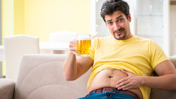 chau panza cervecera: los 4 consejos de nutricionistas para eliminarla de forma saludable