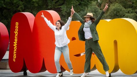 Los Andes | A partir de ahora, Mendoza tendrá descuentos y financiaciones especiales en consumos turísticos, en gastronomía y entretenimiento a través del Banco Nación. Es que por primera vez fue incluida en el programa “Más Verano” que ofrece promociones