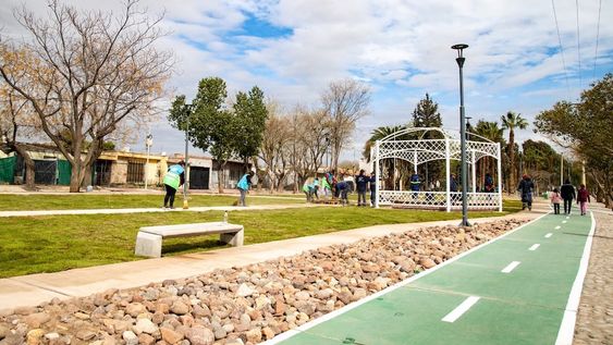 Maipú continúa trabajando en su plan de obras y mantenimiento de espacios verdes