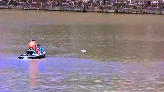 El cadáver de un hombre mayor de edad fue hallado tras el aviso de un corredor.&nbsp;