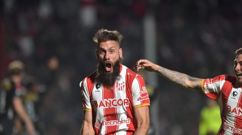Ezequiel Parnisari fue intervenido quirúrgicamente y se perderá las semifinales del Reducido. / Gentileza.