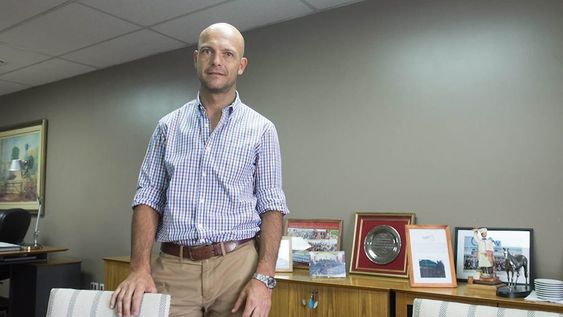Después de la presentación del emprendimiento que conjuga el universo hípico, los viñedos y las montañas con un torneo de salto, el empresario contó a Los Andes los detalles de cómo funcionará un negocio que promete ser único en Mendoza. / Fotos:  Ignacio Blanco / Los Andes