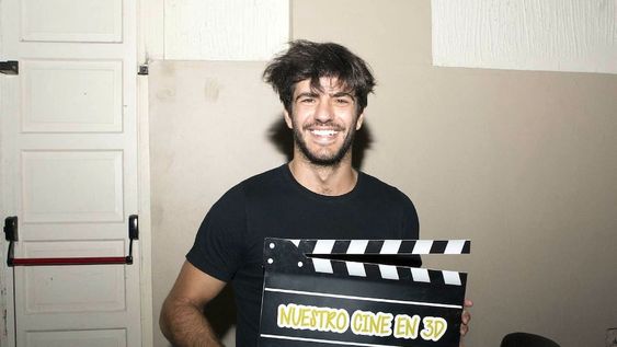 Caponi apadrinó el cine Imperial