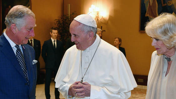 El rey Carlos III visitará al Papa Francisco dentro de algunas semanas.&nbsp;