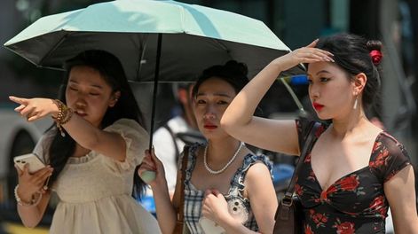 Las altas temperaturas azotan a todo el hemisferio norte. Foto: Télam