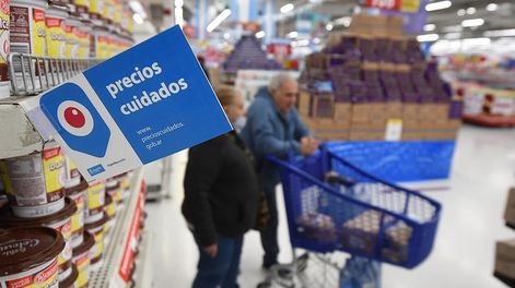 Los Andes | En términos generales, el programa incluye 410 productos menos que los 1.350 productos listados anterioremente en las diferentes categorías y rubros, pero esta vez no se contarán los lácteos entre ellos. Foto:José Gutierrez / Los Andes