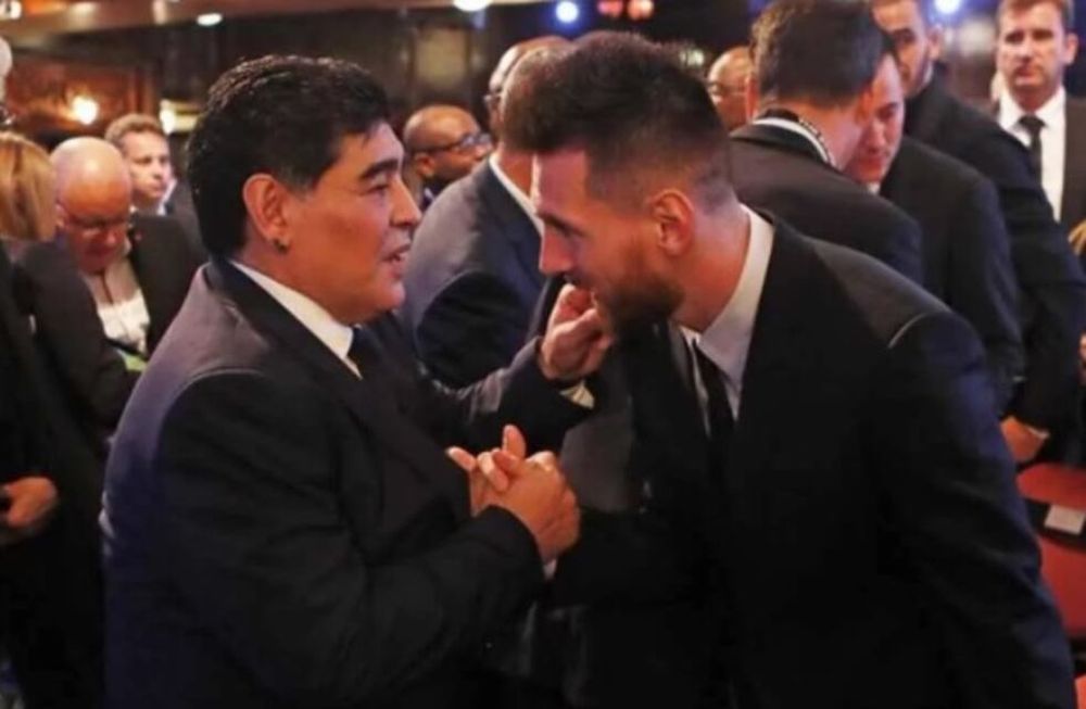 Maradona felicitó a Messi por el nacimiento de su tercer hijo