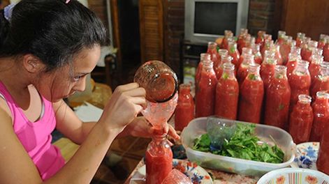 Salsa casera: una tradición que sigue Mendoza