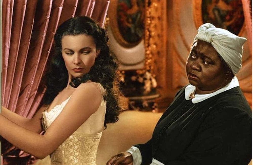 La película fue sacada del catálogo de HBO Max por tener tintes racistas aunque a pedido del público volverá a la programación con algunos cambios.