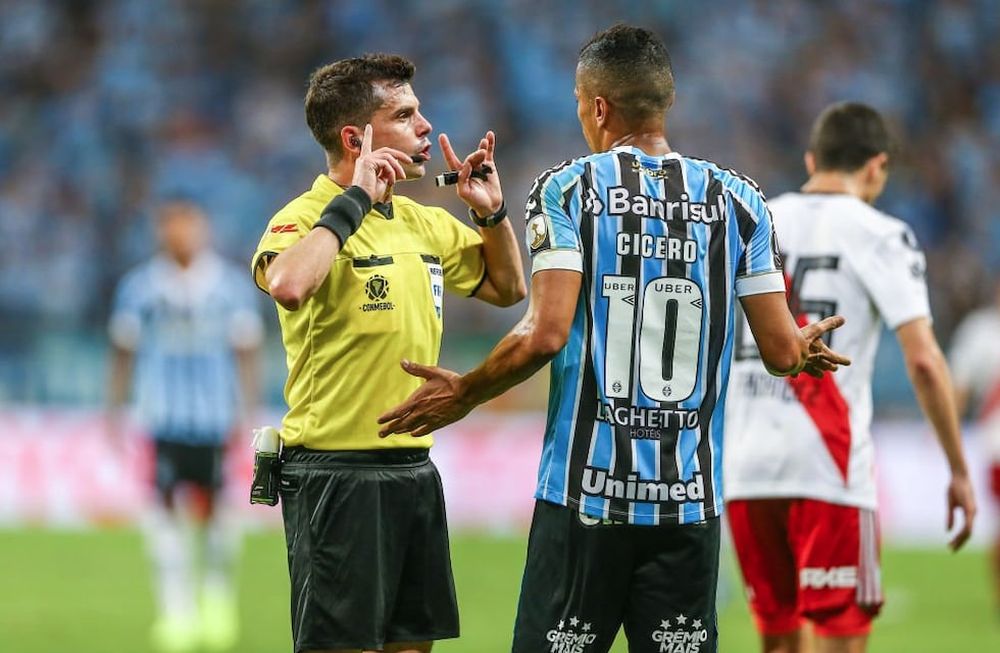 La final entre River y Boca ya tiene árbitro: será el uruguayo Andrés Cunha