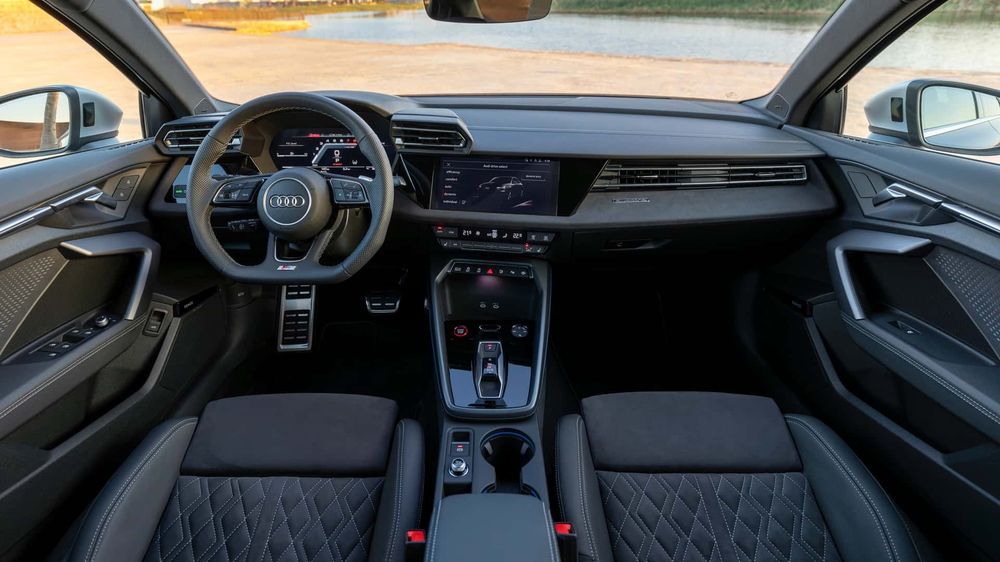 Interior del Audi S3 2025.