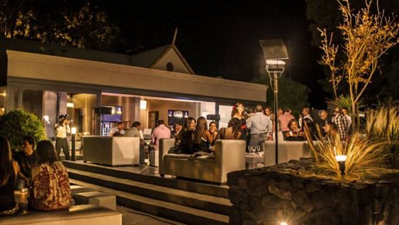 Sushi, fiesta y espumante para viernes