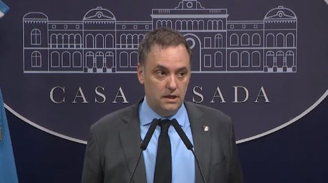 La amenaza de Adorni: aumentar el IVA y suspender planes sociales para financiar universidades y Garrahan