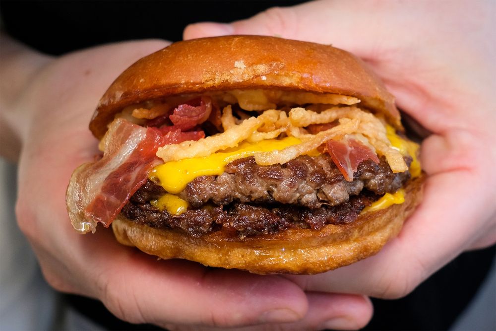 Cuánto cuesta un combo de hamburguesa en Kiddo, una de las hamburgueserías más reconocidas de Buenos Aires (1)