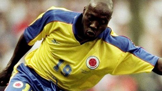 Interpol emitió una orden de captura contra el ex futbolista Freddy Rincón