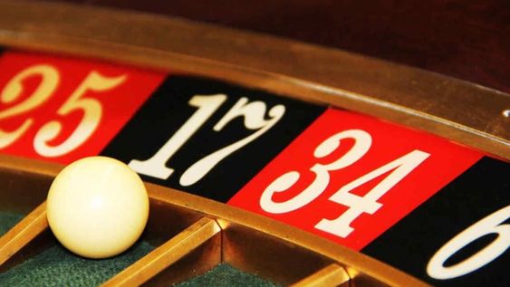 Lunes 24: cuál es el signo del zodíaco con más mala suerte