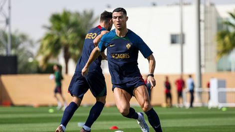 Cristiano Ronaldo habló en conferencia de prensa e hizo referencia a su rivalidad con Lionel Messi.