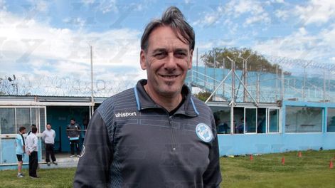 Un ex Lepra se perfila para ser el nuevo entrenador de Chacarita