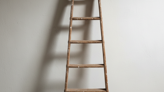 Estas escaleras son ideales para reciclar y crear adornos para la casa.