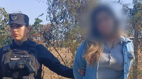 Intentaron coimear a la Policía tras ser detenidas con un auto robado