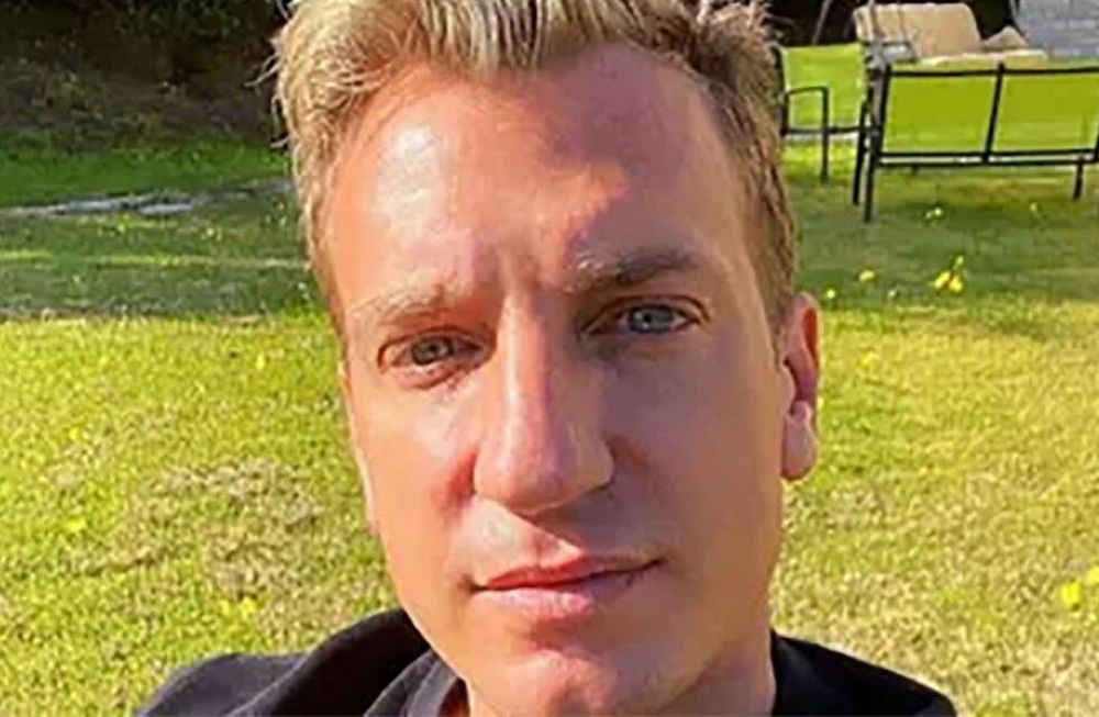 Maxi López furioso al enterarse que dos de sus hijos tienen coronavirus