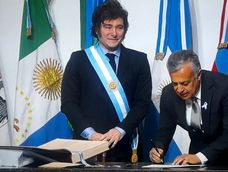 El presidente Javier Milei y el gobernador Alfredo Cornejo sellaron la alianza electoral. (Archivo).