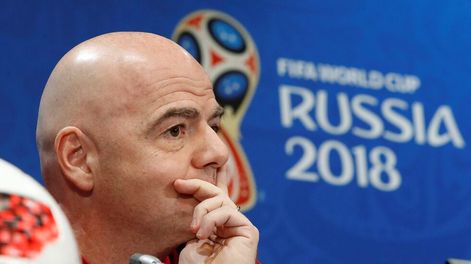 Infantino: Messi nos ha hecho soñar durante más de 10 años y seguirá