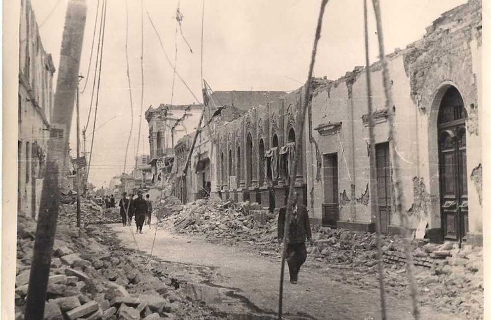 También un 15 de enero se sufrió el terremoto más destructivo de la historia