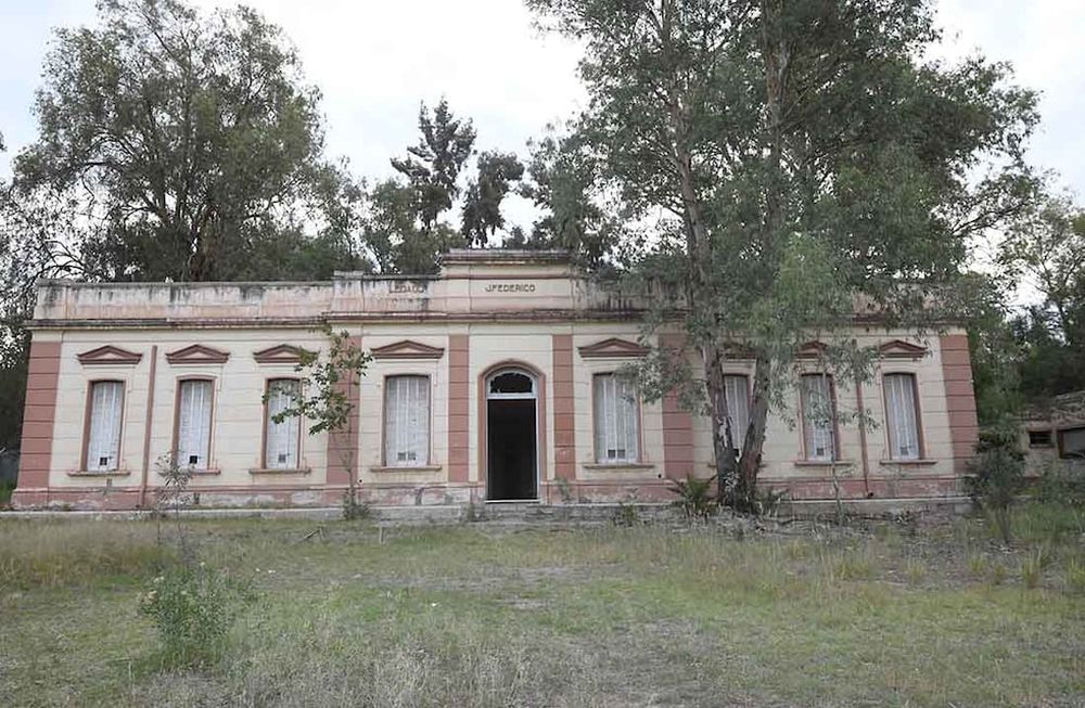 Edificio abandonado de Eureka, ex Parque de la Ciencia ubicado en el parque General San Martín de Ciudad, donde harían un centro cultural.Foto: José Gutierrez / Los Andes